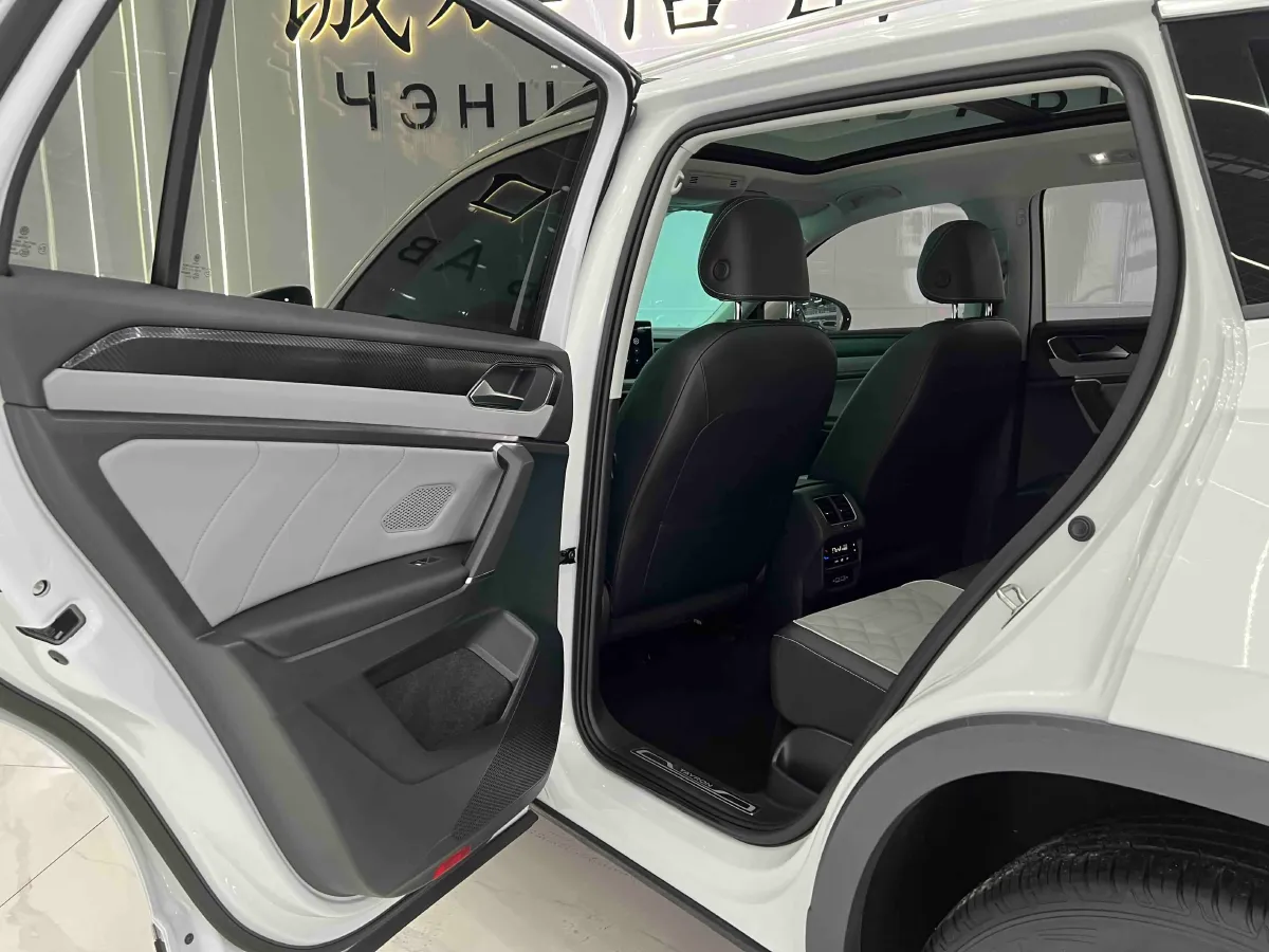 2023 Volkswagen Tayron 1.4T 150HP L4 7DCT,autocango,china used car exporter,china ev exporter,chinese used car exporter,chinese used ev exporter