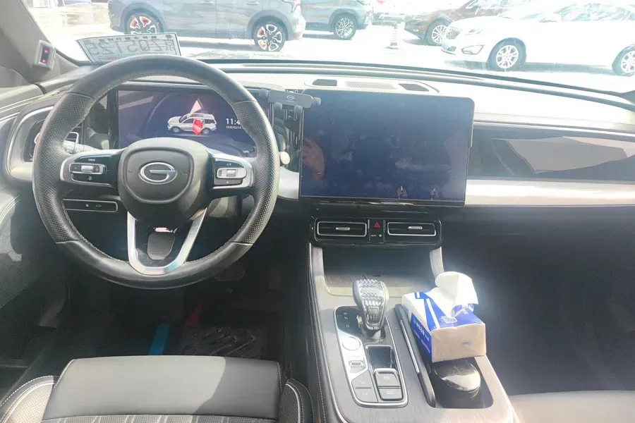 2022 GAC Trumpchi GS8 2.0T 252HP L4 8AT,autocango,china used car exporter,china ev exporter,chinese used car exporter,chinese used ev exporter