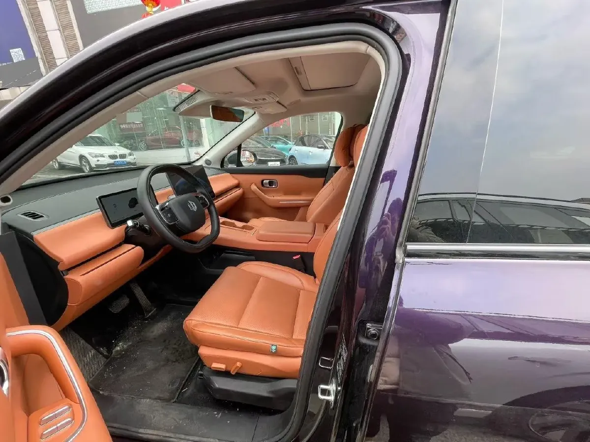 2024 Leapmotor C16 1.5L 95HP L4 REEV 28.4KWH,autocango,china used car exporter,china ev exporter,chinese used car exporter,chinese used ev exporter