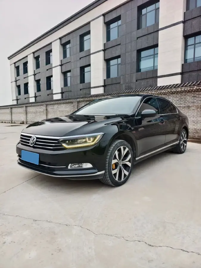 2019 Volkswagen Magotan 2.0T 186HP L4 7DCT
