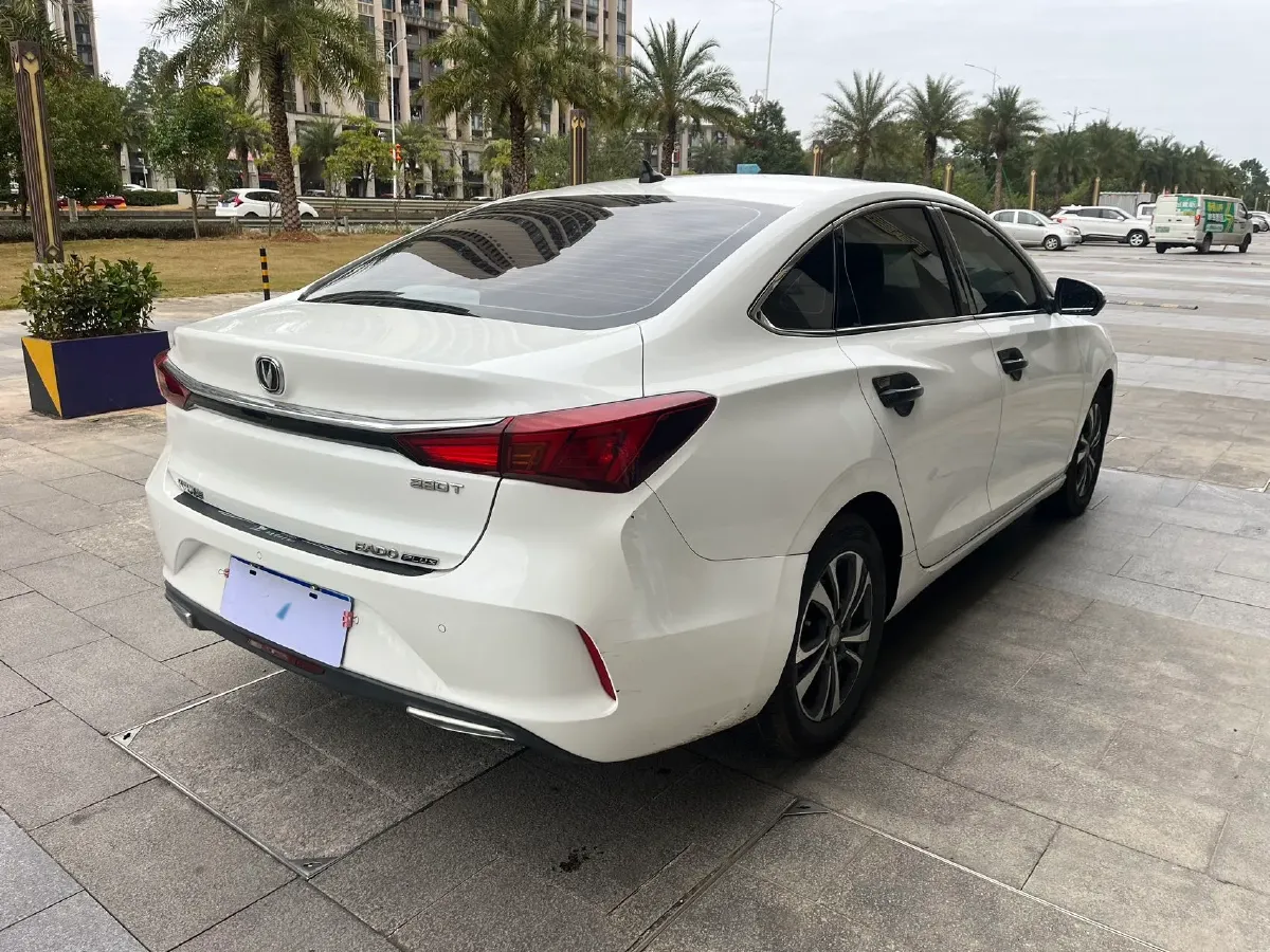 2021 ChangAn Eado 1.4T 160HP L4 7DCT,autocango,china used car exporter,china ev exporter,chinese used car exporter,chinese used ev exporter