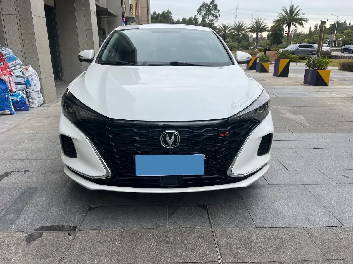 2021 ChangAn Eado 1.4T 160HP L4 7DCT,autocango,china used car exporter,china ev exporter,chinese used car exporter,chinese used ev exporter