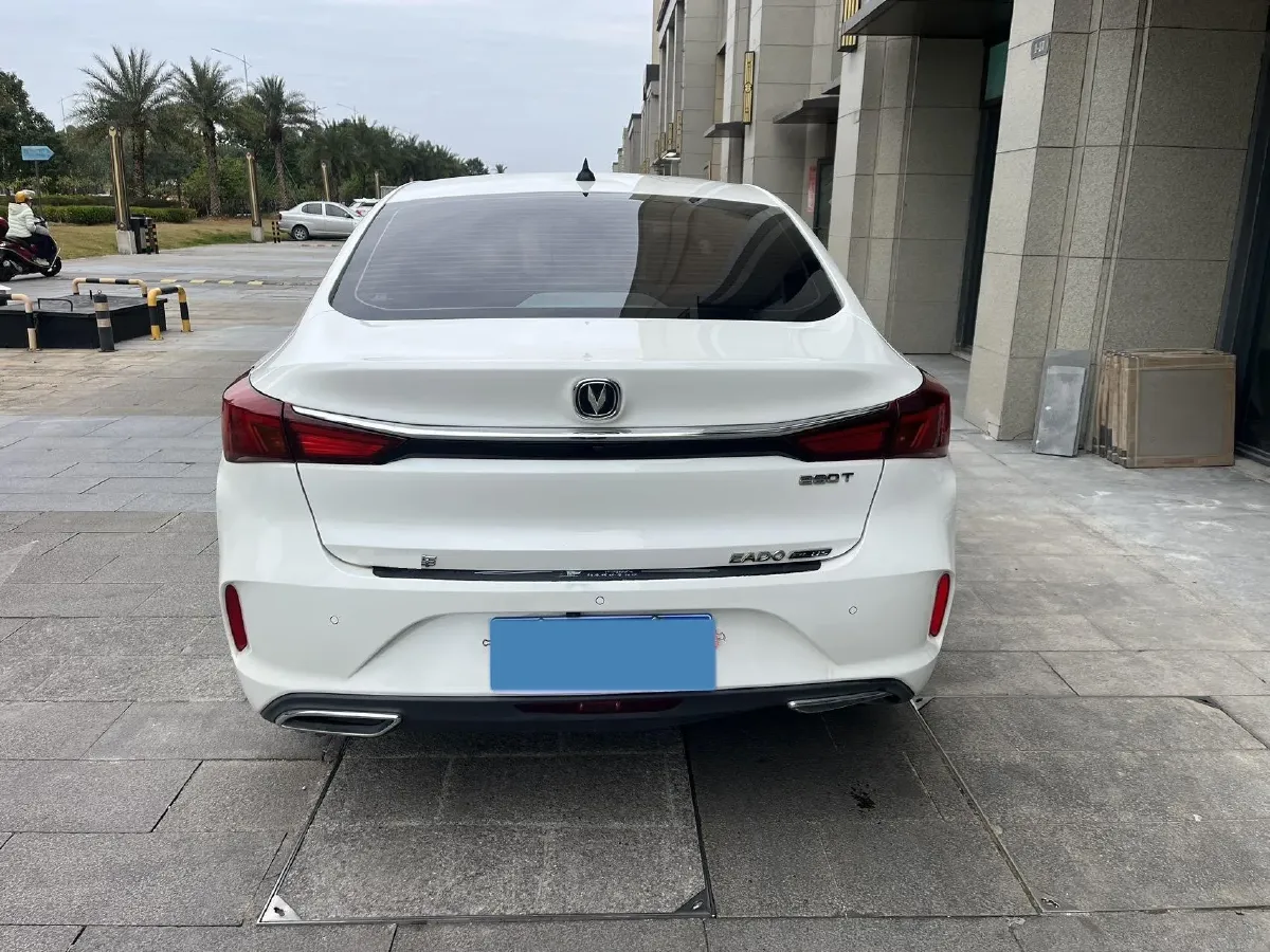2021 ChangAn Eado 1.4T 160HP L4 7DCT,autocango,china used car exporter,china ev exporter,chinese used car exporter,chinese used ev exporter