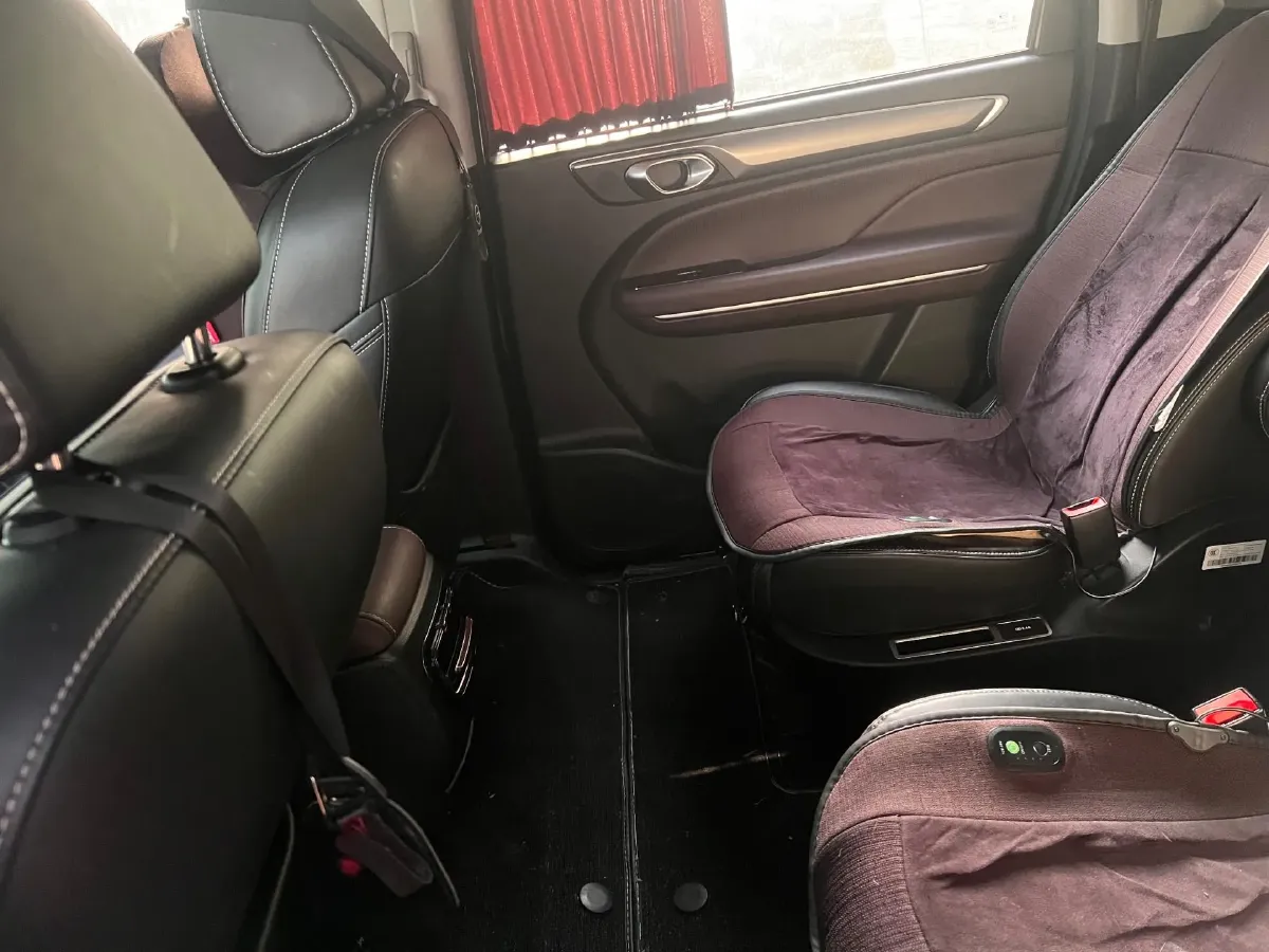 2023 GAC Trumpchi M6 1.5T 177HP L4 7DCT,autocango,china used car exporter,china ev exporter,chinese used car exporter,chinese used ev exporter