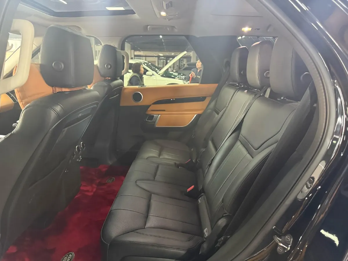 2020 Land Rover Discovery 3.0T 340HP V6 8AT,autocango,china used car exporter,china ev exporter,chinese used car exporter,chinese used ev exporter