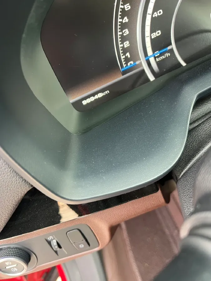 2017 WEY VV7 2.0T 234HP L4 7DCT,autocango,china used car exporter,china ev exporter,chinese used car exporter,chinese used ev exporter