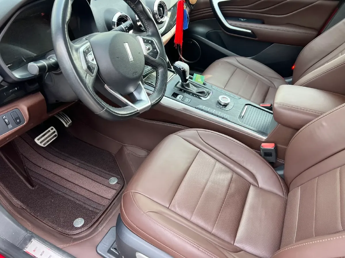 2017 WEY VV7 2.0T 234HP L4 7DCT,autocango,china used car exporter,china ev exporter,chinese used car exporter,chinese used ev exporter