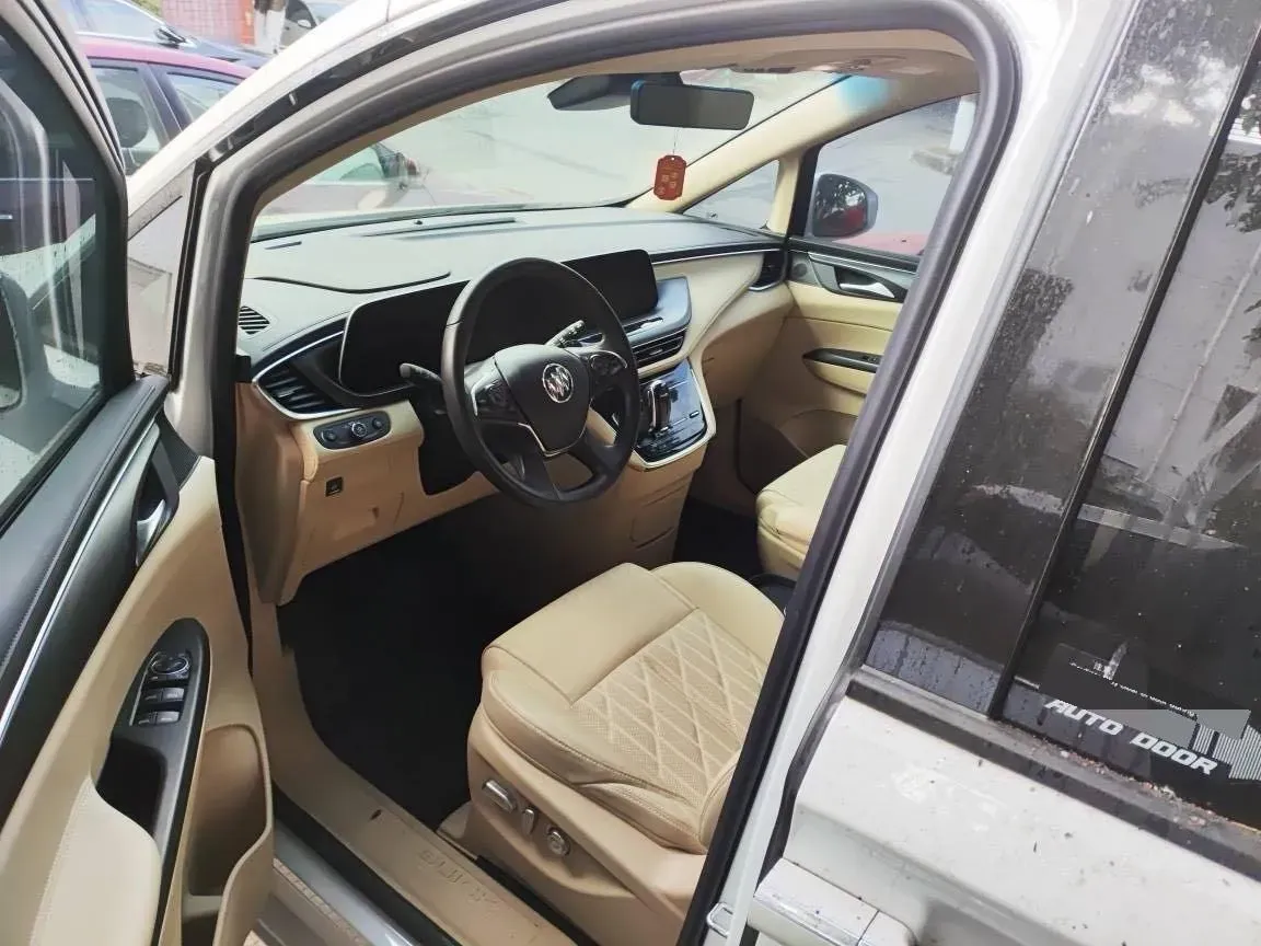 2023 Buick GL8 2.0T 237HP L4 9AT,autocango,china used car exporter,china ev exporter,chinese used car exporter,chinese used ev exporter