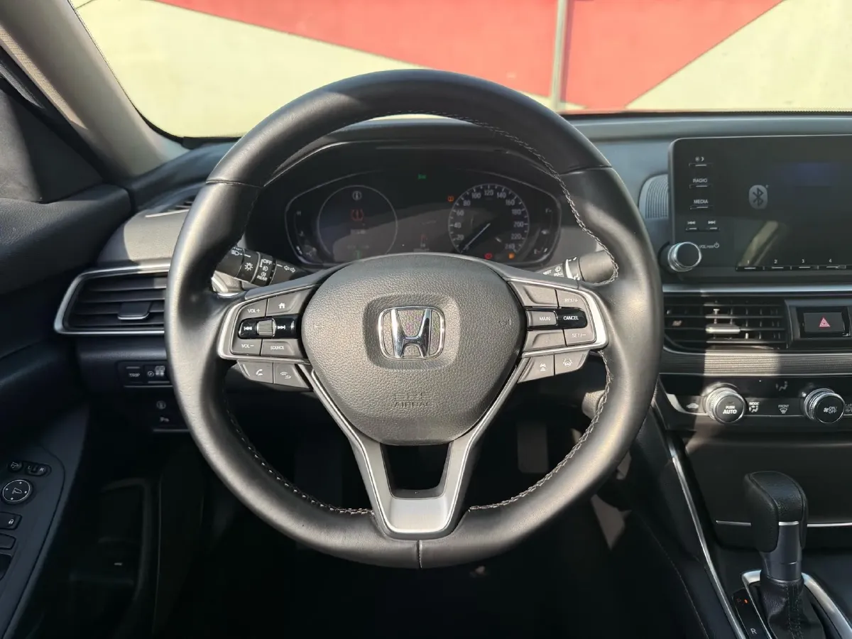 2021 Honda Accord 1.5T 194HP L4 CVT,autocango,china used car exporter,china ev exporter,chinese used car exporter,chinese used ev exporter