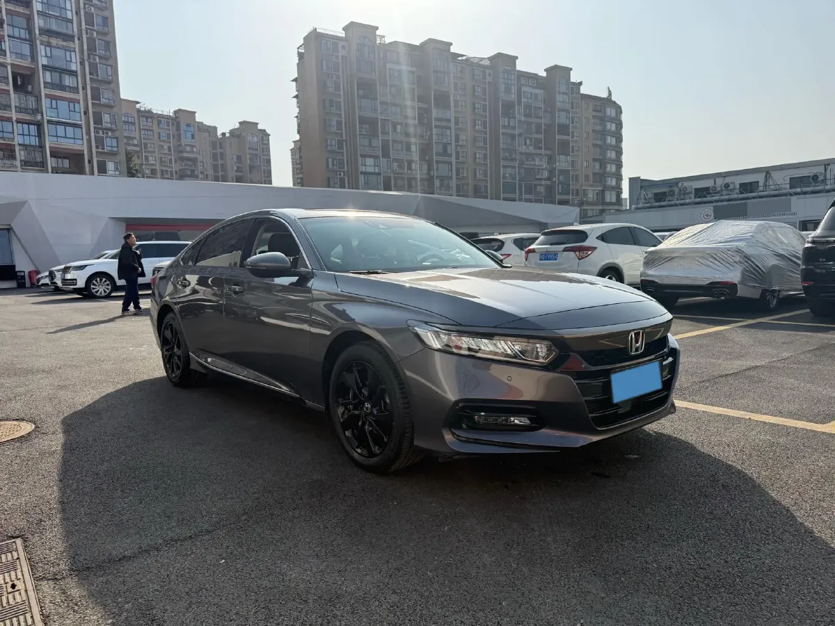 2021 Honda Accord 1.5T 194HP L4 CVT,autocango,china used car exporter,china ev exporter,chinese used car exporter,chinese used ev exporter
