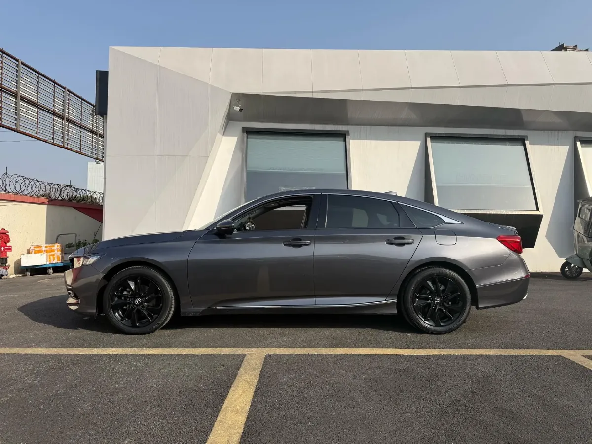 2021 Honda Accord 1.5T 194HP L4 CVT,autocango,china used car exporter,china ev exporter,chinese used car exporter,chinese used ev exporter