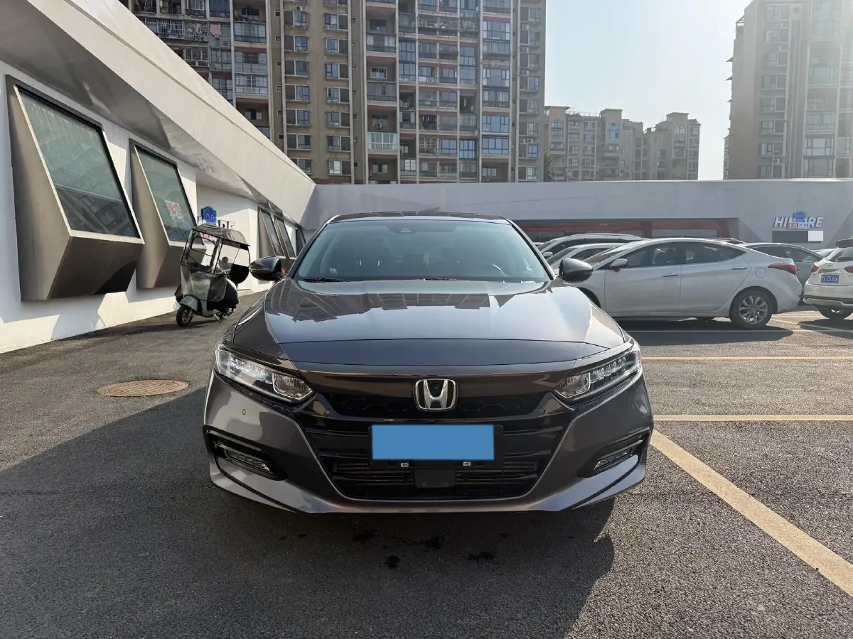 2021 Honda Accord 1.5T 194HP L4 CVT,autocango,china used car exporter,china ev exporter,chinese used car exporter,chinese used ev exporter