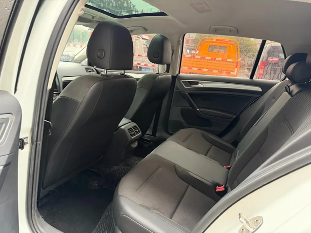 2019 Brilliance Auto V7 1.8T 231HP L4 7DCT,autocango,china used car exporter,china ev exporter,chinese used car exporter,chinese used ev exporter