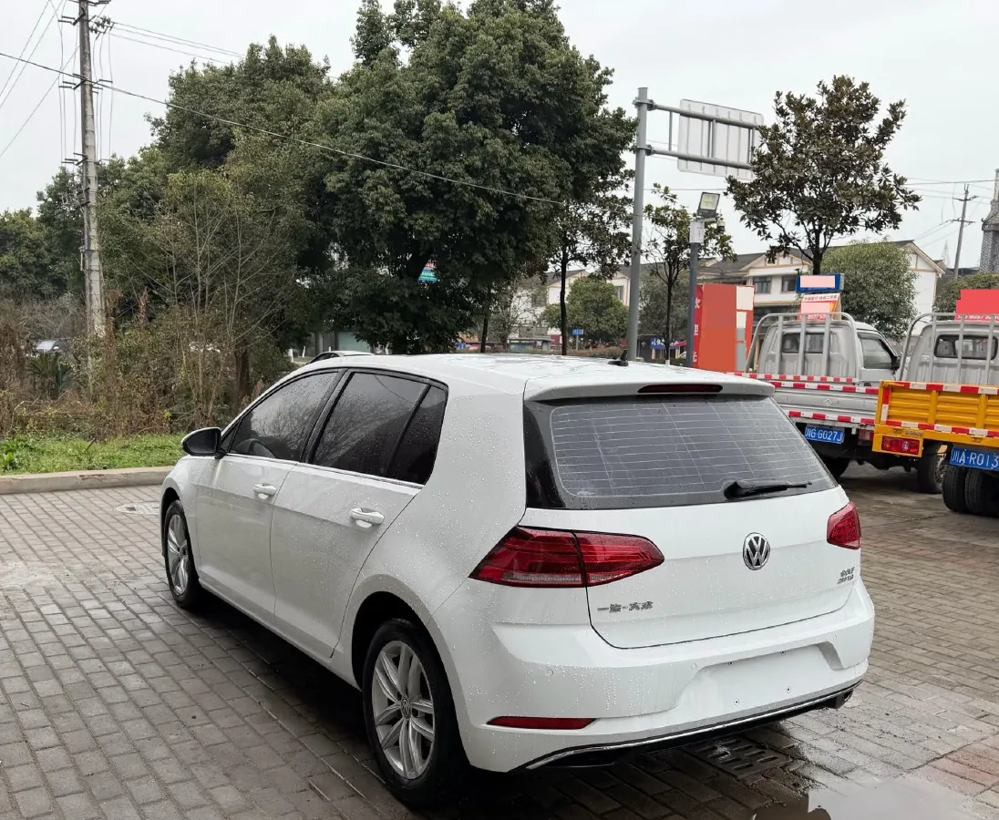 2019 Brilliance Auto V7 1.8T 231HP L4 7DCT,autocango,china used car exporter,china ev exporter,chinese used car exporter,chinese used ev exporter