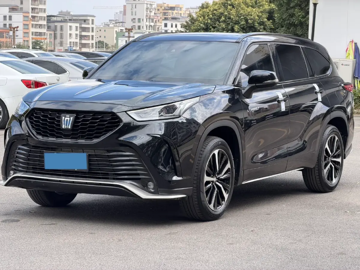 2022 Toyota Crown Kluger 2.5L 192HP L4 E-CVT Hybrid