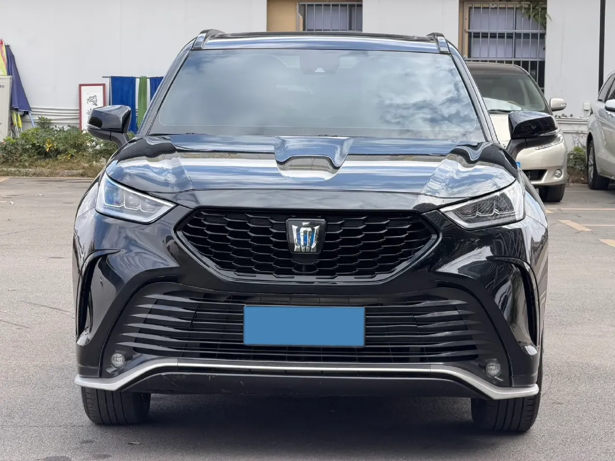 2022 Toyota Crown Kluger 2.5L 192HP L4 E-CVT Hybrid,autocango,china used car exporter,china ev exporter,chinese used car exporter,chinese used ev exporter