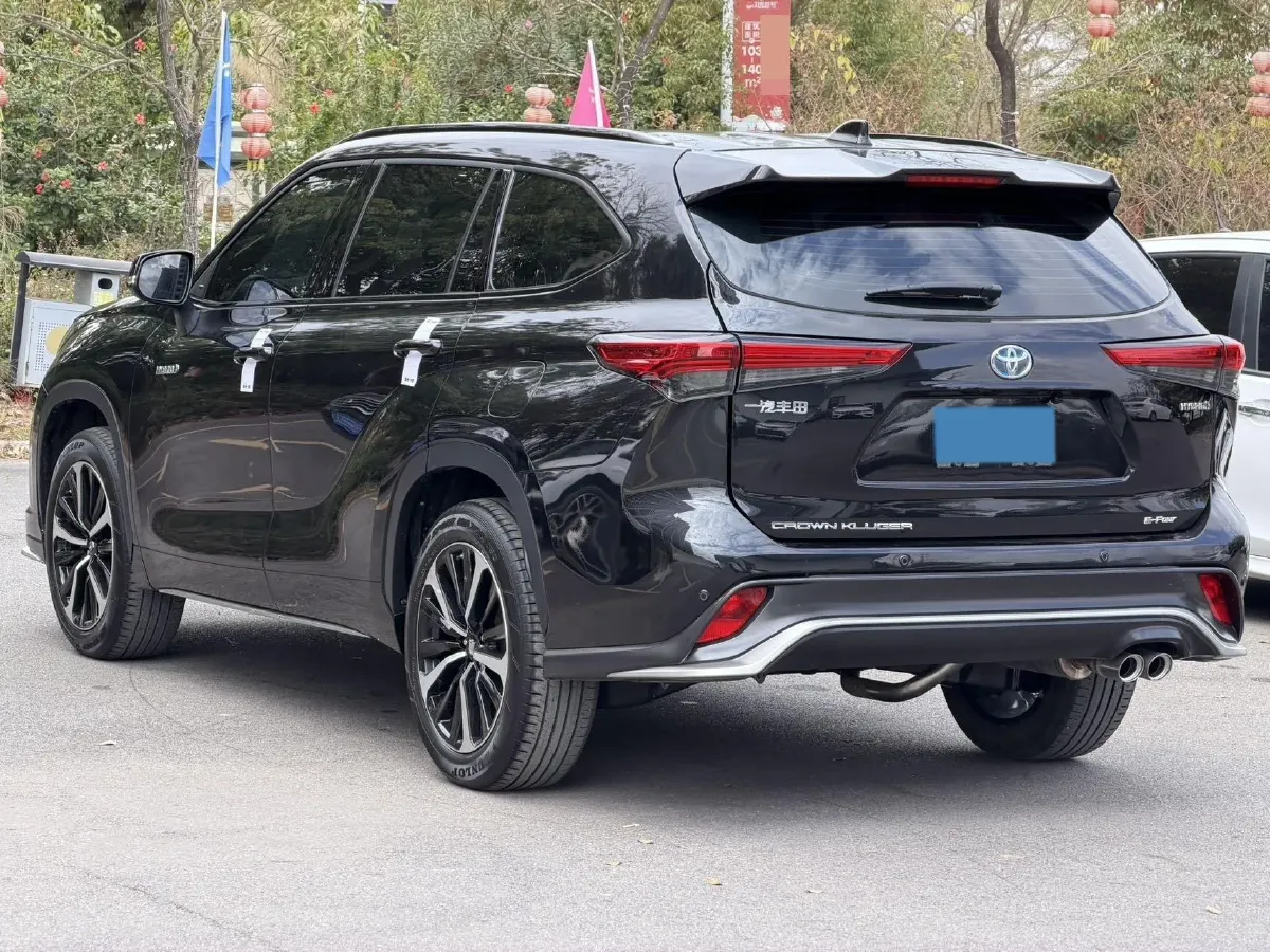 2022 Toyota Crown Kluger 2.5L 192HP L4 E-CVT Hybrid,autocango,china used car exporter,china ev exporter,chinese used car exporter,chinese used ev exporter