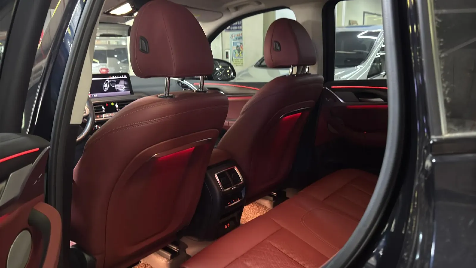 2023 BMW X3 2.0T 245HP L4 8AT,autocango,china used car exporter,china ev exporter,chinese used car exporter,chinese used ev exporter