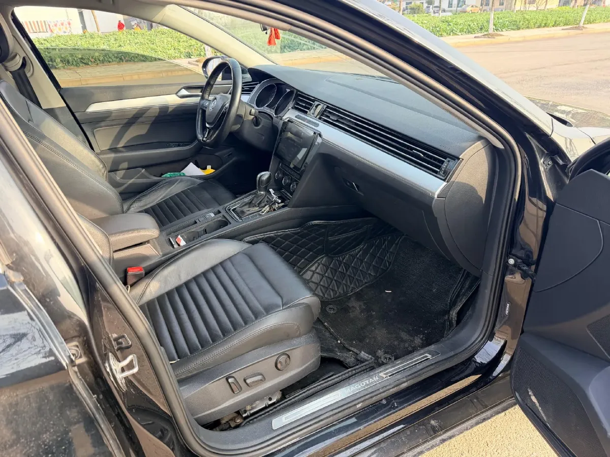 2019 Chevrolet Malibu XL 2.0T 241HP L4 9AT,autocango,china used car exporter,china ev exporter,chinese used car exporter,chinese used ev exporter