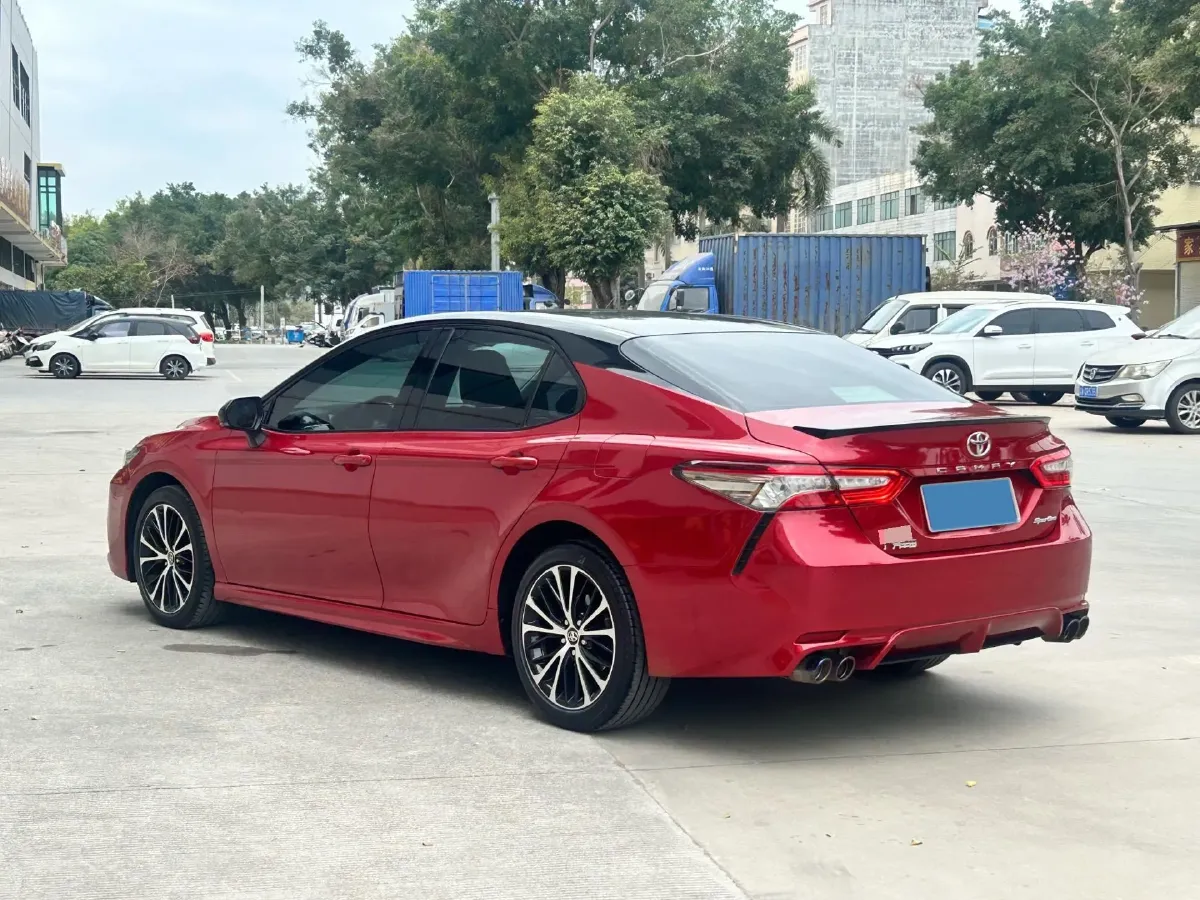 2018 Toyota Camry 2.5L 209HP L4 8AT,autocango,china used car exporter,china ev exporter,chinese used car exporter,chinese used ev exporter