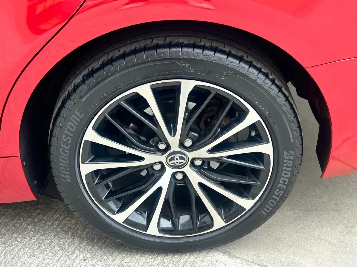 2018 Toyota Camry 2.5L 209HP L4 8AT,autocango,china used car exporter,china ev exporter,chinese used car exporter,chinese used ev exporter