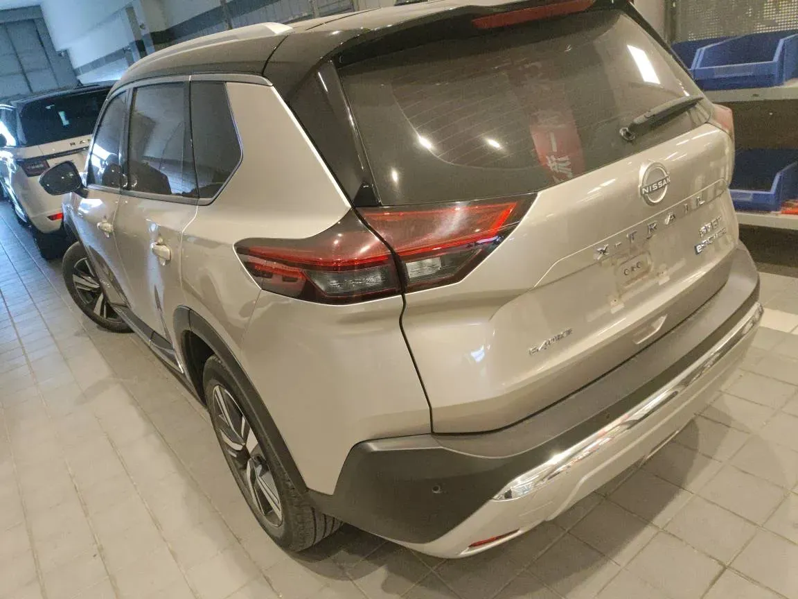 2023 Nissan X-Trail 1.5T 144HP L3 Hybrid,autocango,china used car exporter,china ev exporter,chinese used car exporter,chinese used ev exporter