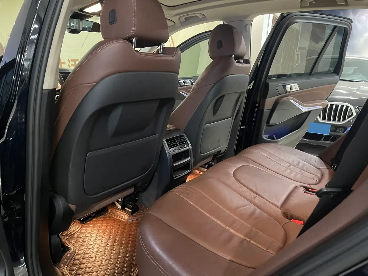 2022 BMW X5 3.0T 340HP L6 8AT,autocango,china used car exporter,china ev exporter,chinese used car exporter,chinese used ev exporter