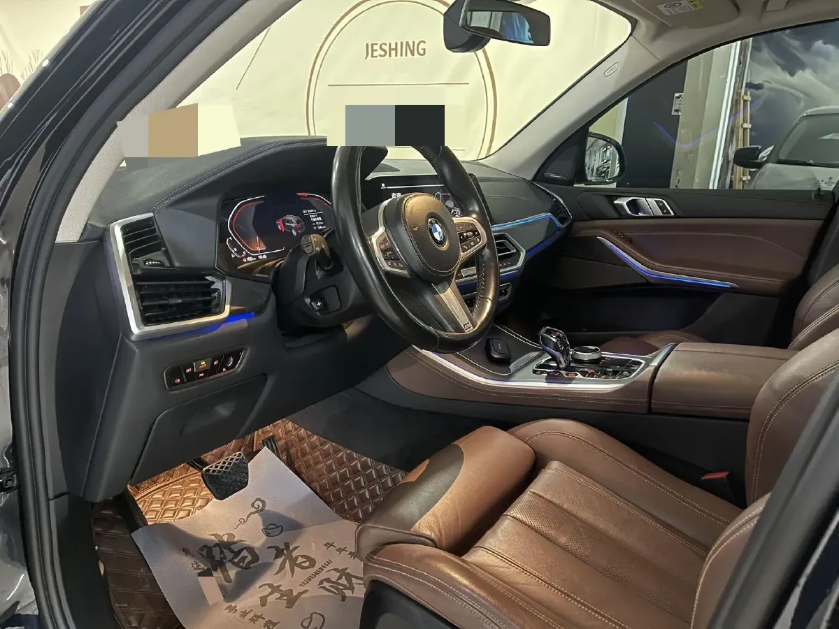 2022 BMW X5 3.0T 340HP L6 8AT,autocango,china used car exporter,china ev exporter,chinese used car exporter,chinese used ev exporter