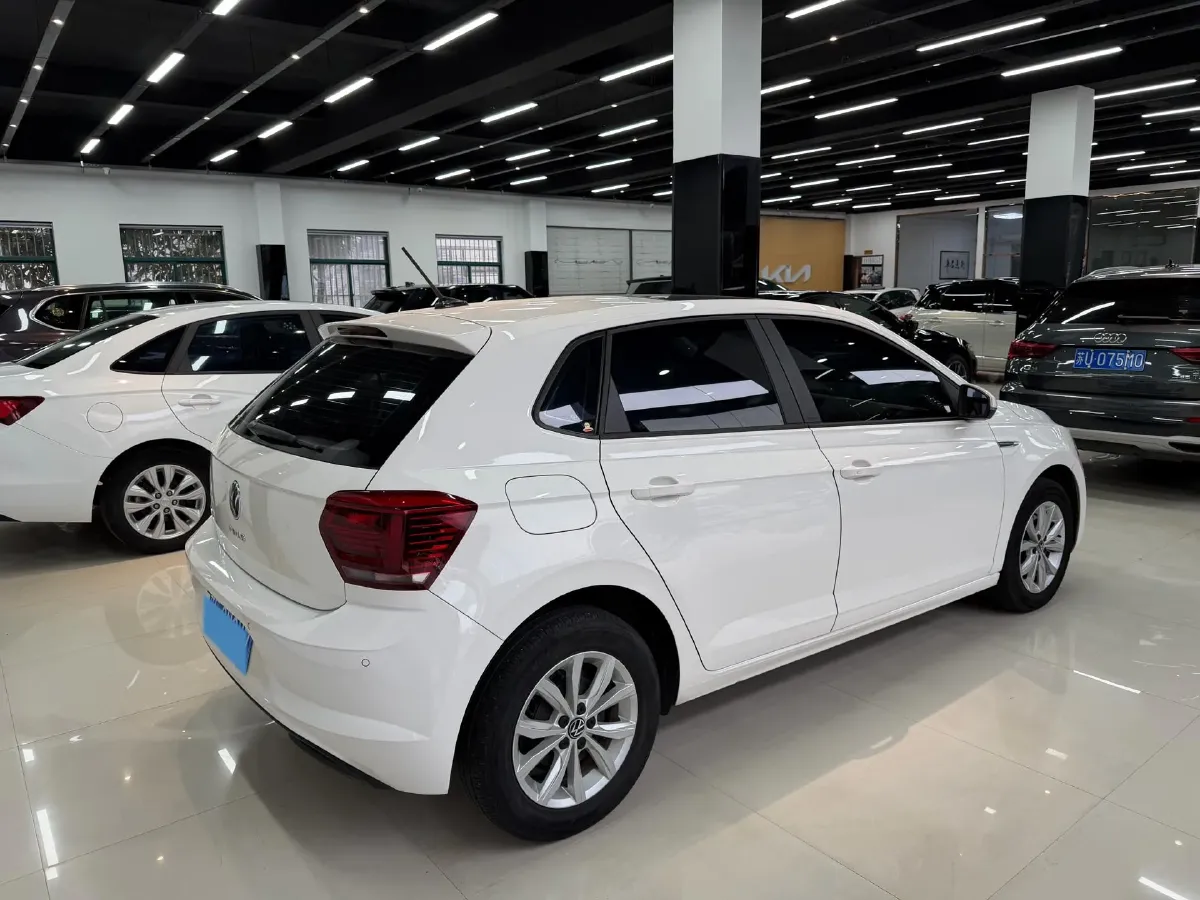 2021 Haval H6 1.5T 169HP L4 7DCT,autocango,china used car exporter,china ev exporter,chinese used car exporter,chinese used ev exporter