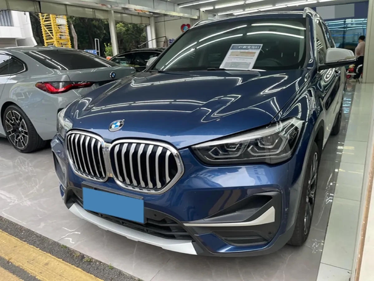 2021 BMW X1 2.0T 192HP L4 8AT,autocango,china used car exporter,china ev exporter,chinese used car exporter,chinese used ev exporter