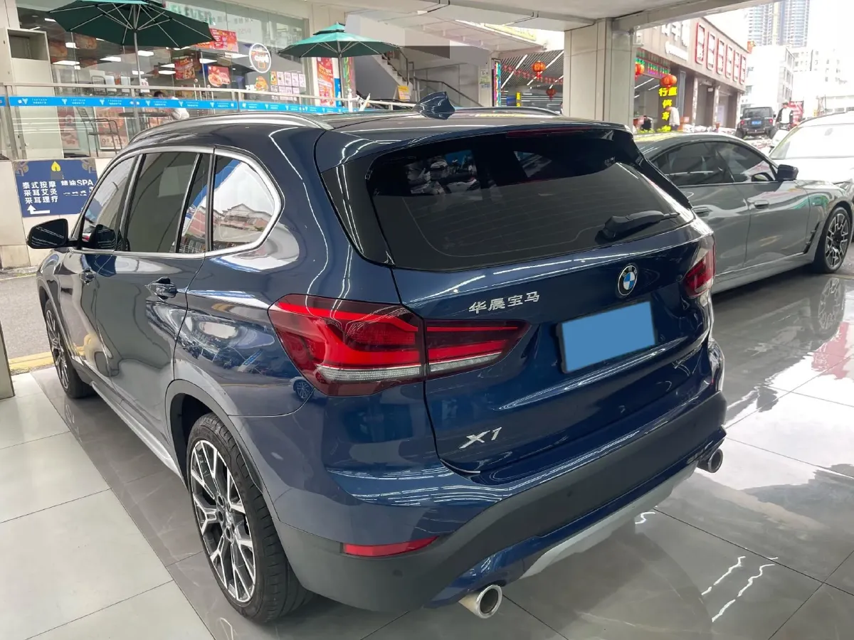 2021 BMW X1 2.0T 192HP L4 8AT,autocango,china used car exporter,china ev exporter,chinese used car exporter,chinese used ev exporter