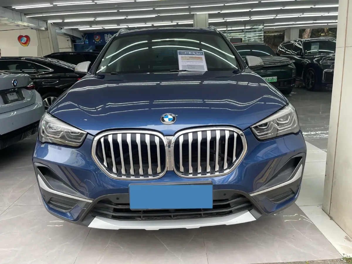 2021 BMW X1 2.0T 192HP L4 8AT,autocango,china used car exporter,china ev exporter,chinese used car exporter,chinese used ev exporter