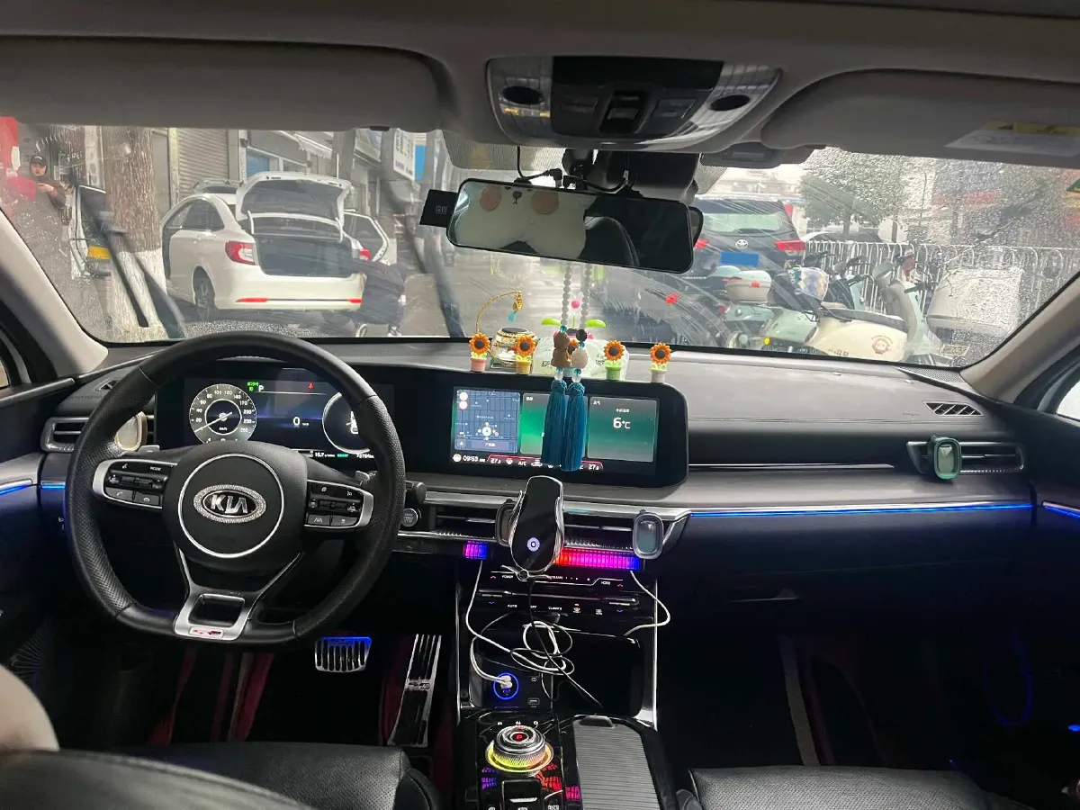 2020 Kia K5 2.0T 240HP L4 8AT,autocango,china used car exporter,china ev exporter,chinese used car exporter,chinese used ev exporter