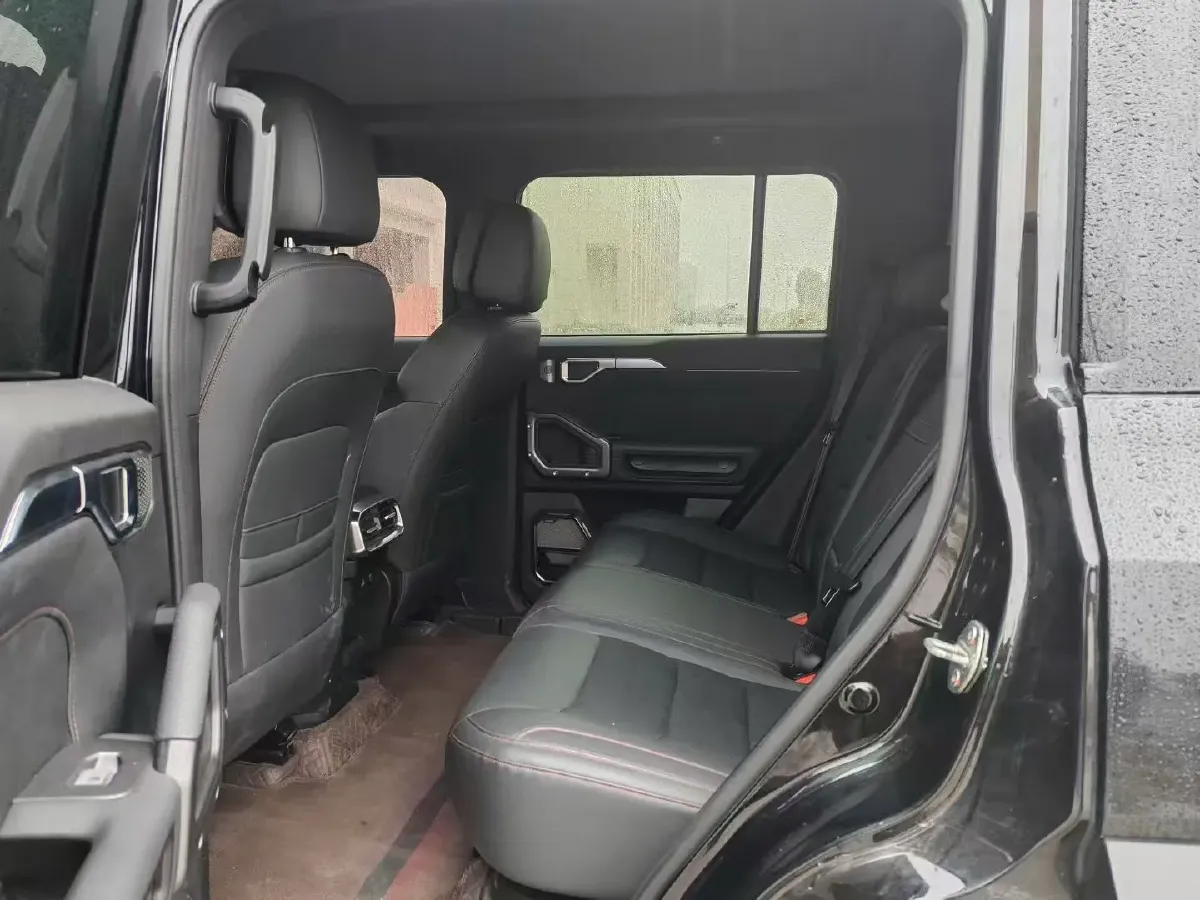 2024 Jetour Traveller 2.0T 254HP L4 7DCT,autocango,china used car exporter,china ev exporter,chinese used car exporter,chinese used ev exporter