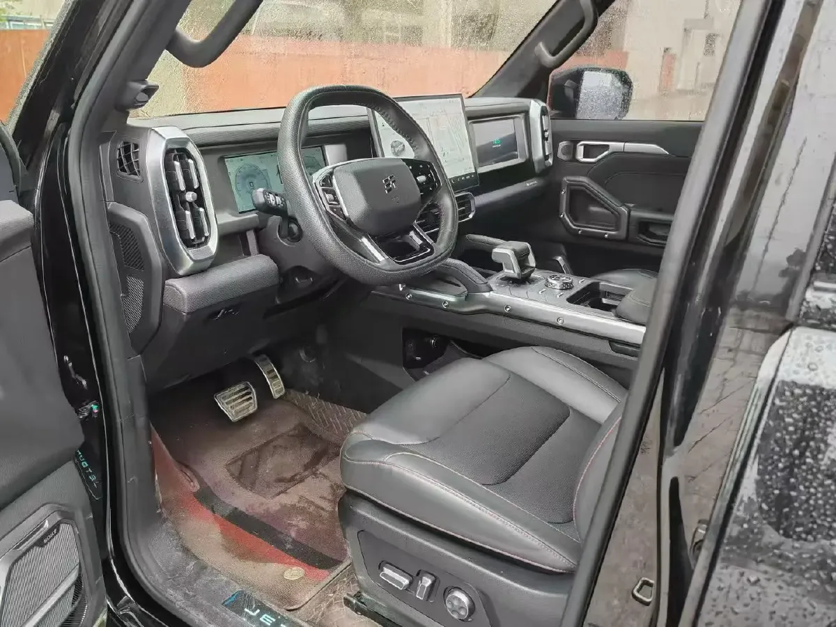 2024 Jetour Traveller 2.0T 254HP L4 7DCT,autocango,china used car exporter,china ev exporter,chinese used car exporter,chinese used ev exporter