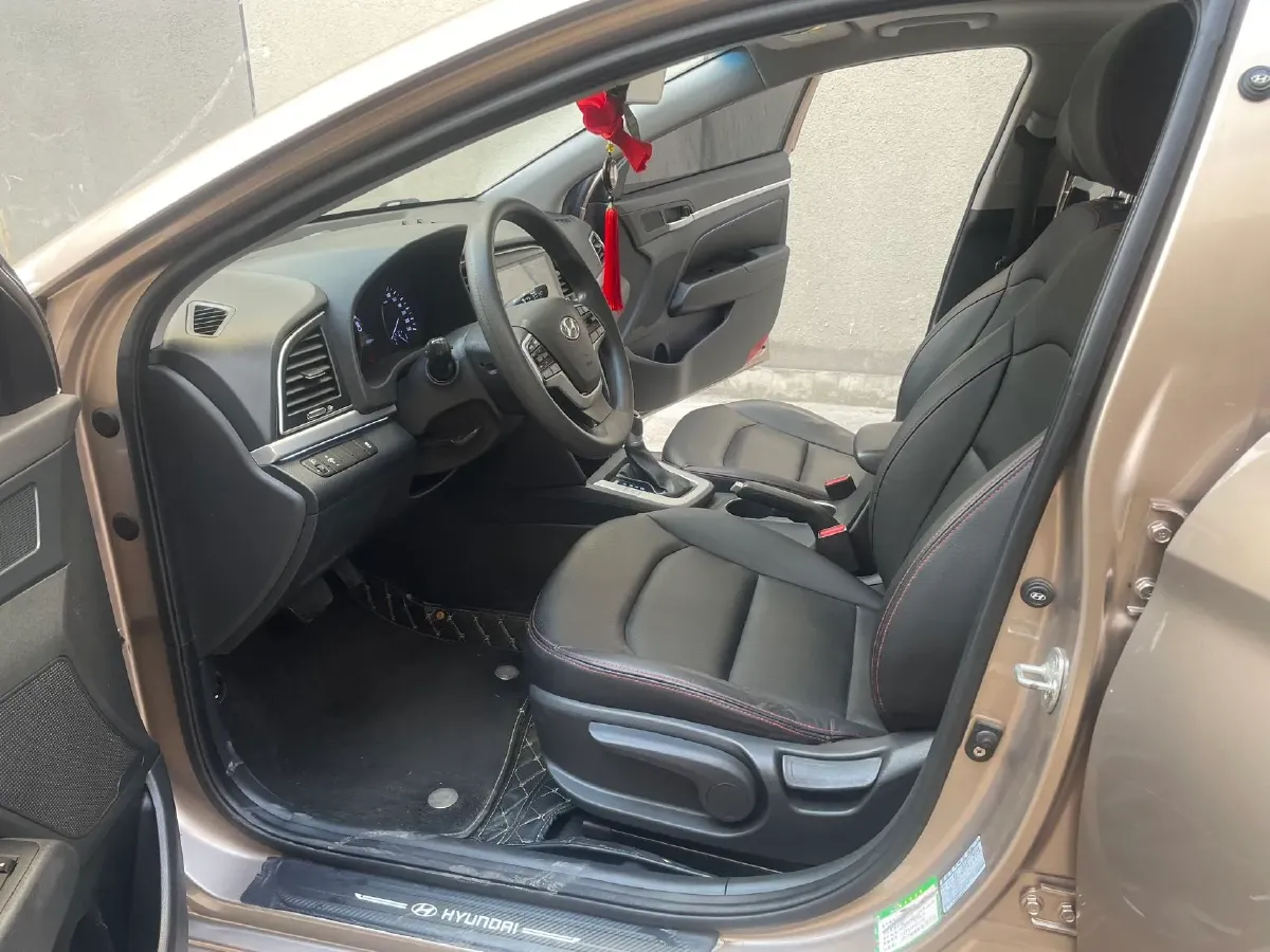 2016 Hyundai Elantra 1.6L 130HP L4 6AT,autocango,china used car exporter,china ev exporter,chinese used car exporter,chinese used ev exporter