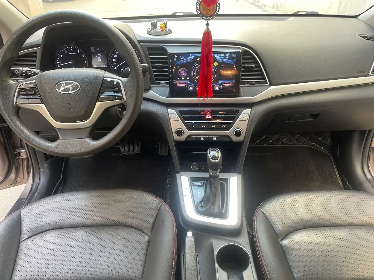 2016 Hyundai Elantra 1.6L 130HP L4 6AT,autocango,china used car exporter,china ev exporter,chinese used car exporter,chinese used ev exporter