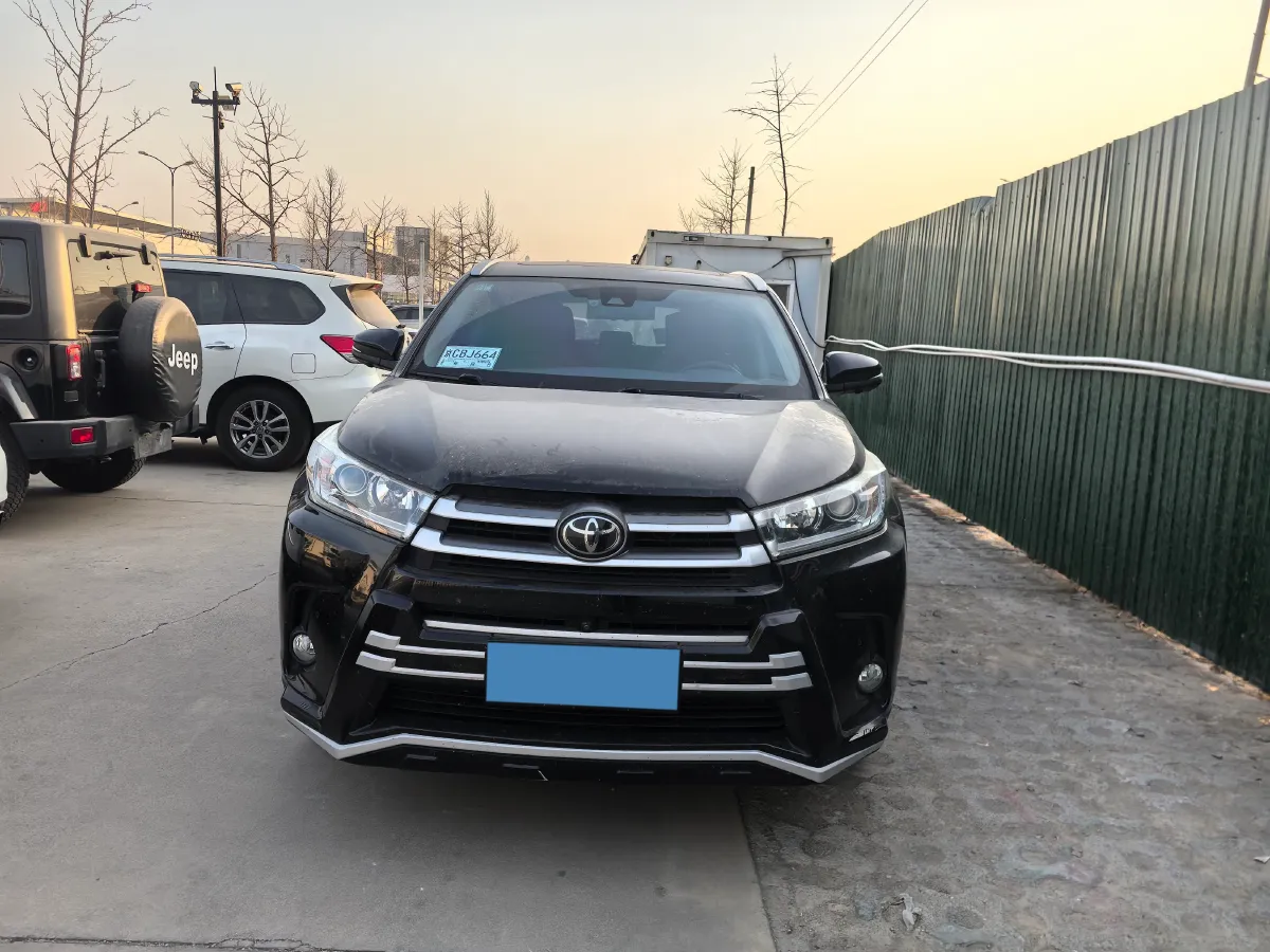 2019 Mazda CX-8 2.5L 192HP L4 6AT,autocango,china used car exporter,china ev exporter,chinese used car exporter,chinese used ev exporter