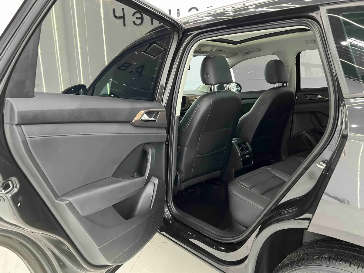 2022 Volkswagen Tharu 1.4T 150HP L4 7DCT,autocango,china used car exporter,china ev exporter,chinese used car exporter,chinese used ev exporter