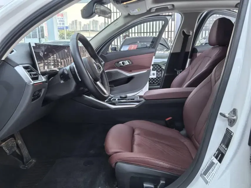 2023 BMW 3 Series 2.0T 184HP L4 8AT,autocango,china used car exporter,china ev exporter,chinese used car exporter,chinese used ev exporter