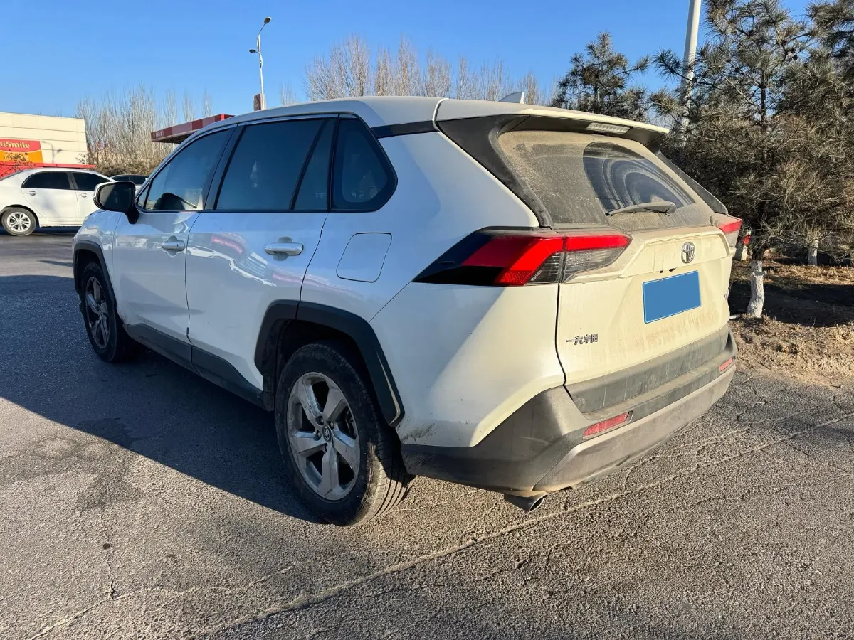 2020 Toyota RAV4 2.0L 171HP L4 CVT,autocango,china used car exporter,china ev exporter,chinese used car exporter,chinese used ev exporter