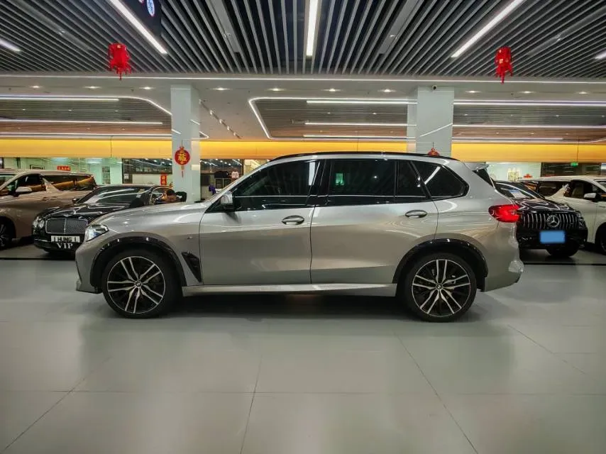 2022 BMW X5 2.0T 245HP L4 8AT,autocango,china used car exporter,china ev exporter,chinese used car exporter,chinese used ev exporter