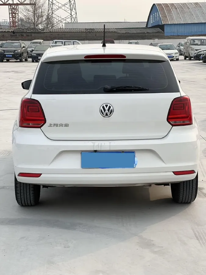 2016 Volkswagen Polo 1.4L 90HP L4 5MT,autocango,china used car exporter,china ev exporter,chinese used car exporter,chinese used ev exporter