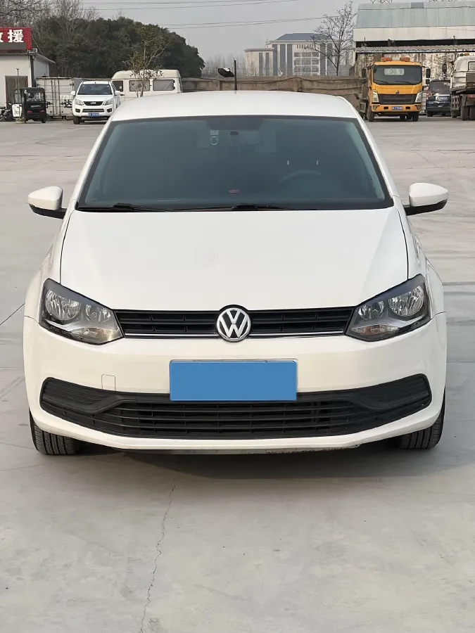 2016 Volkswagen Polo 1.4L 90HP L4 5MT,autocango,china used car exporter,china ev exporter,chinese used car exporter,chinese used ev exporter