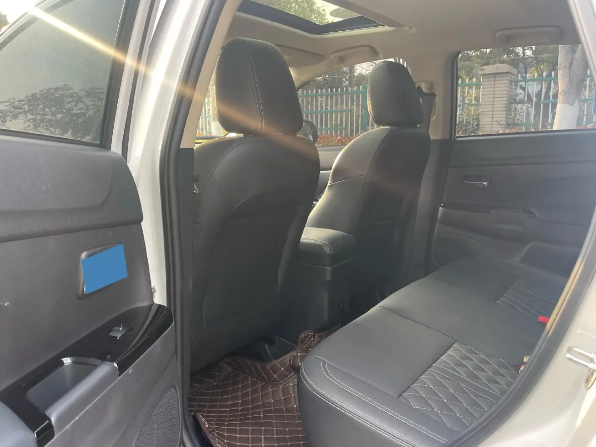 2020 Mitsubishi ASX 2.0L 166HP L4 CVT,autocango,china used car exporter,china ev exporter,chinese used car exporter,chinese used ev exporter