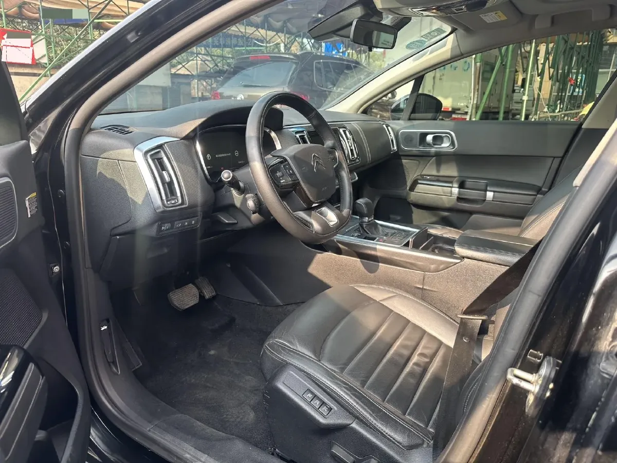 2018 Citroen C6 1.8T 204HP L4 6AT,autocango,china used car exporter,china ev exporter,chinese used car exporter,chinese used ev exporter