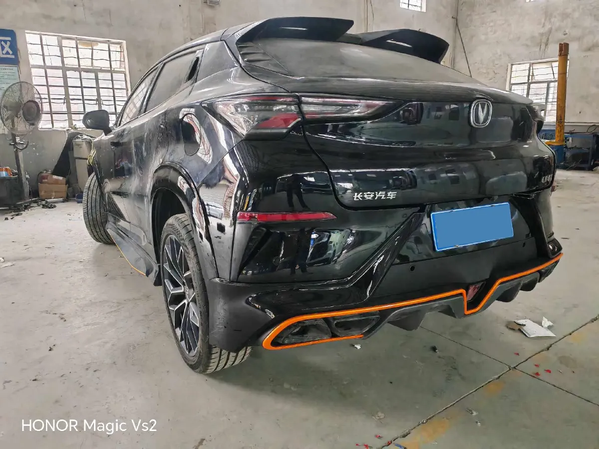 2022 ChangAn UNI-T 1.5T 188HP L4 7DCT,autocango,china used car exporter,china ev exporter,chinese used car exporter,chinese used ev exporter