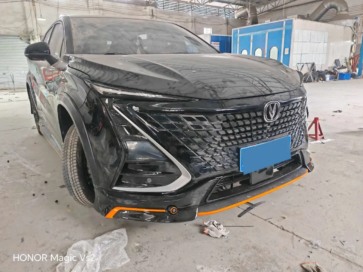 2022 ChangAn UNI-T 1.5T 188HP L4 7DCT,autocango,china used car exporter,china ev exporter,chinese used car exporter,chinese used ev exporter