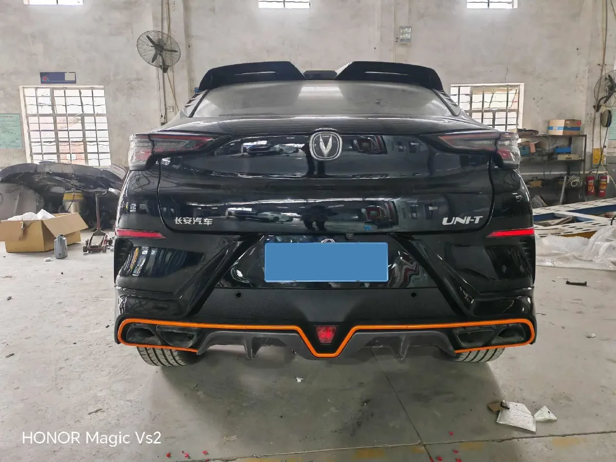 2022 ChangAn UNI-T 1.5T 188HP L4 7DCT,autocango,china used car exporter,china ev exporter,chinese used car exporter,chinese used ev exporter