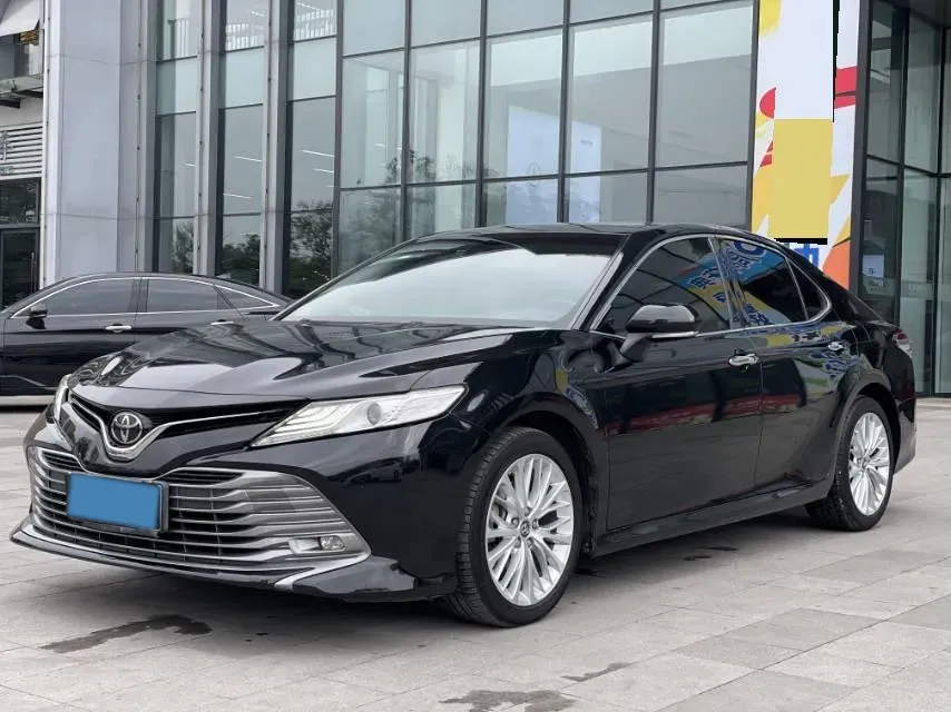 2018 Toyota Camry 2.5L 209HP L4 8AT,autocango,china used car exporter,china ev exporter,chinese used car exporter,chinese used ev exporter